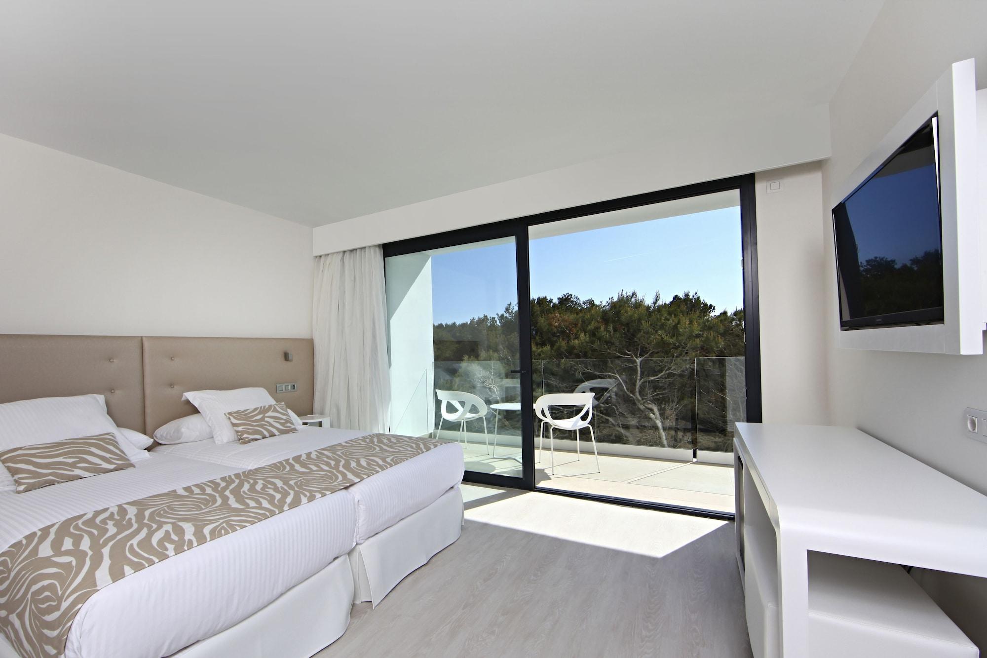Iberostar Waves - Adults Only 4*