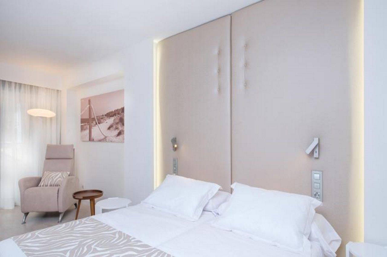 Iberostar Waves - Adults Only Hotel