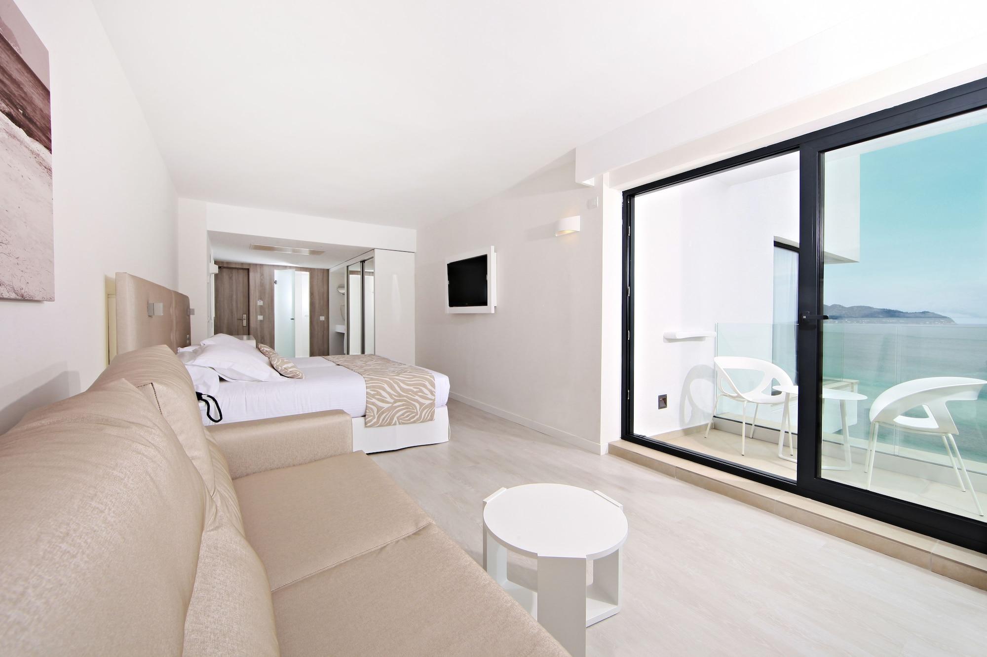 Iberostar Waves - Adults Only 4*