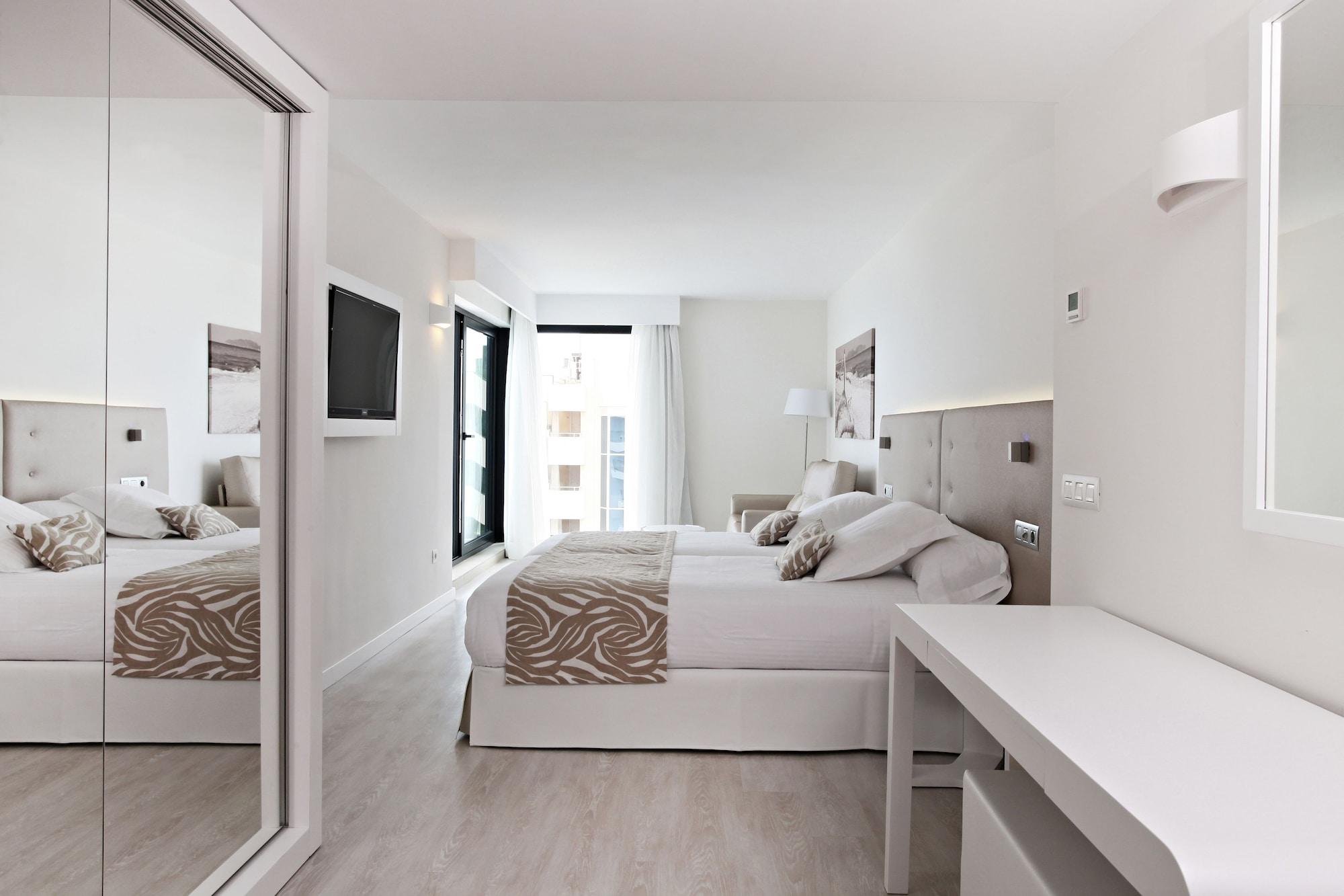 Hotel Iberostar Waves - Adults Only Cala Millor (Mallorca)