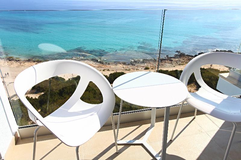 Hotel Iberostar Waves - Adults Only 4*